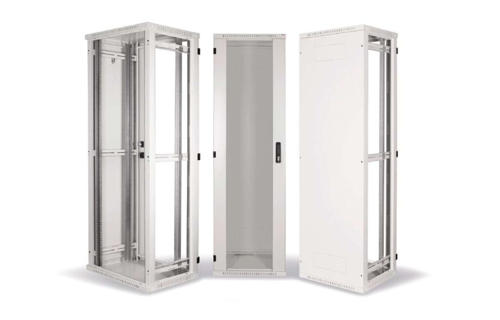 beta light szafy rack 19 cali stojace spawane tn